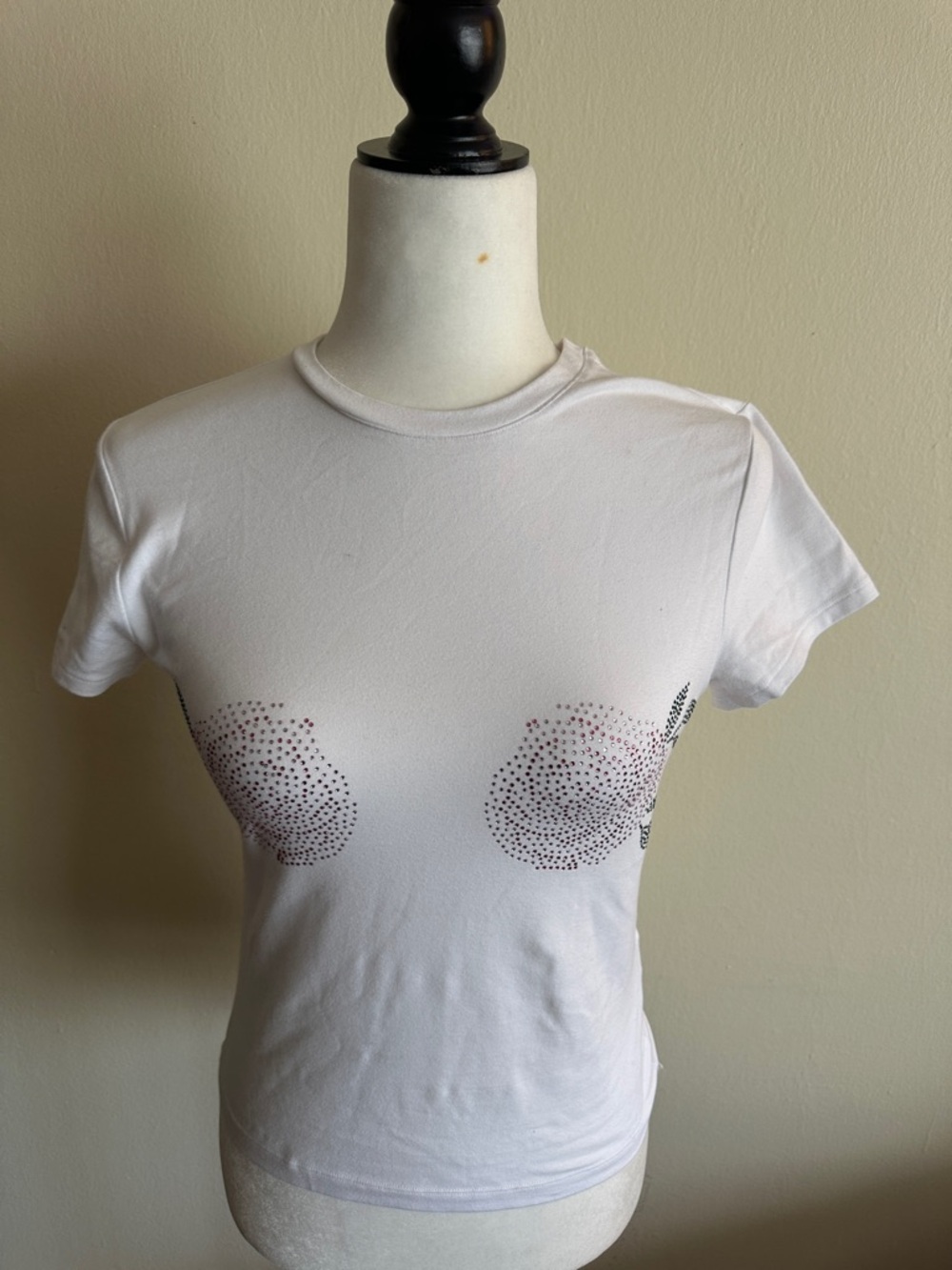 Good American White Short Sleeve Tee with Rhinestone Dot Design